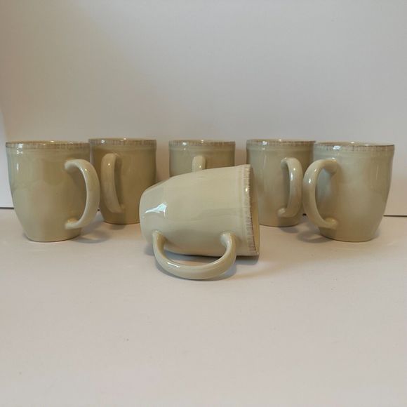 RACHAEL RAY "Cucina" Almond Cream Mug/Cup set of 6 -HTF/RARE - Picture 6 of 10